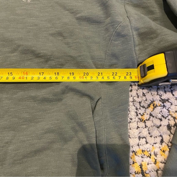 Sweaty Betty Essentials Hoodie Green Pullover Boxy Cropped Sweatshirt Sz Small - Picture 4 of 5